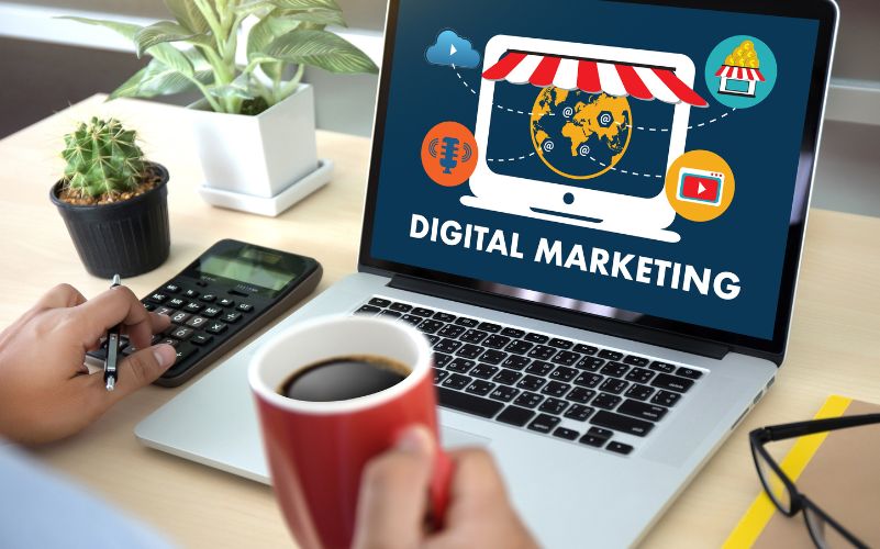 Digital Marketing Overview Who, What, Why and How of Digital Marketing?